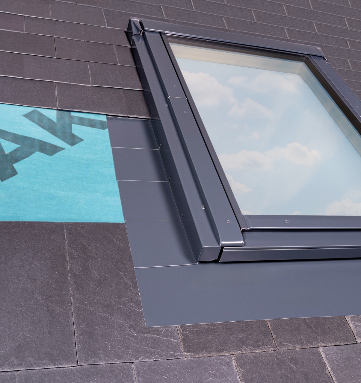 Lemování pro šupinové krytiny